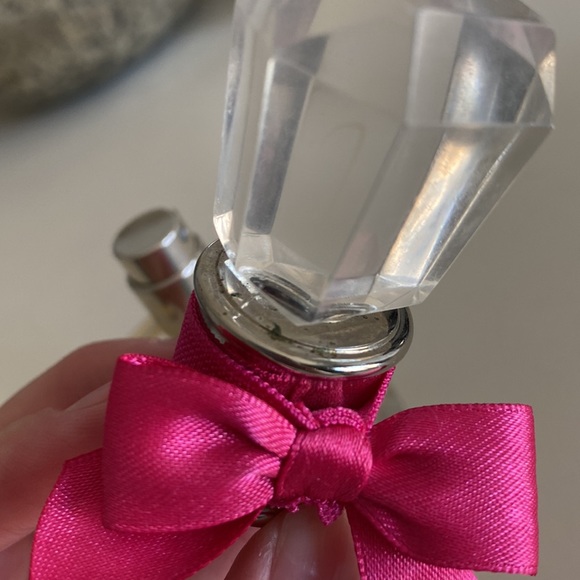 Juicy Couture Peace & Love perfume - Picture 7 of 7